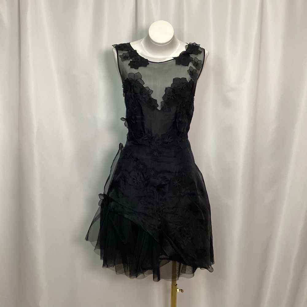 594. BCBGMaxAzria Black Asymmetrical Floral Dress Size 10 EUC - Picture 2 of 11